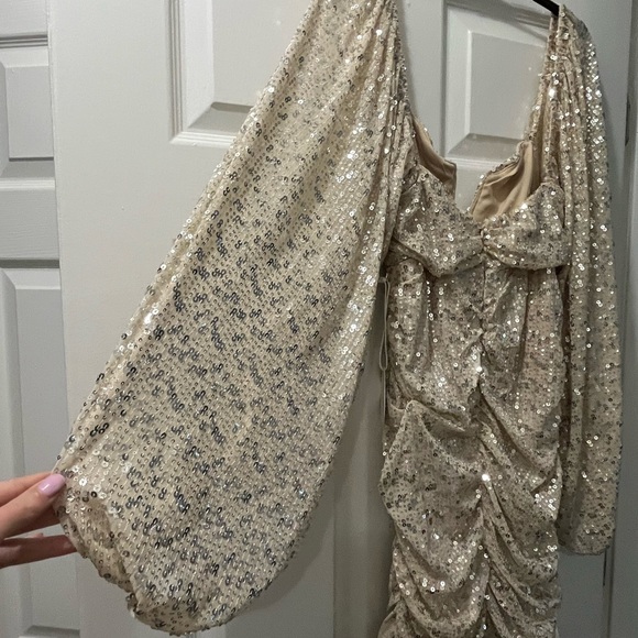 Vici sequin mini dress - Picture 4 of 8